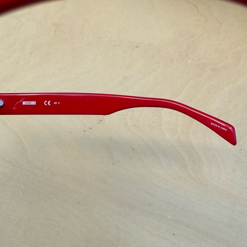 NEW Authentic Moschino Studded Cat Eye Sunglasses Red - Picture 7 of 8